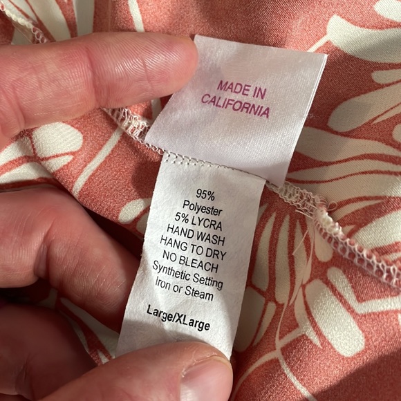 Silk-like robe - Picture 5 of 6